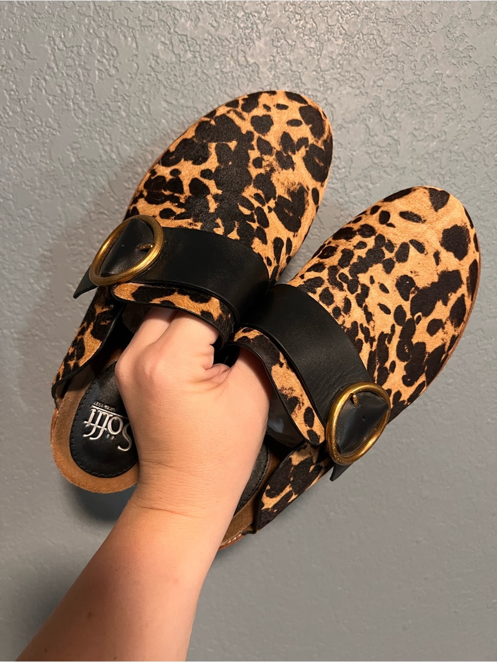 Söfft Billie Leopard Print Calf Hair Clogs Mules Size 9 EUC